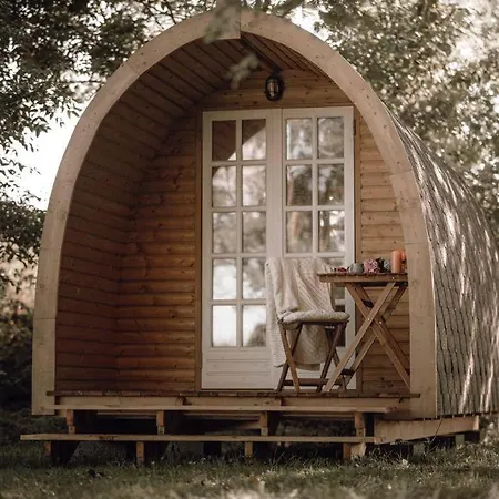 Campingpod Back To Basic Chalé *