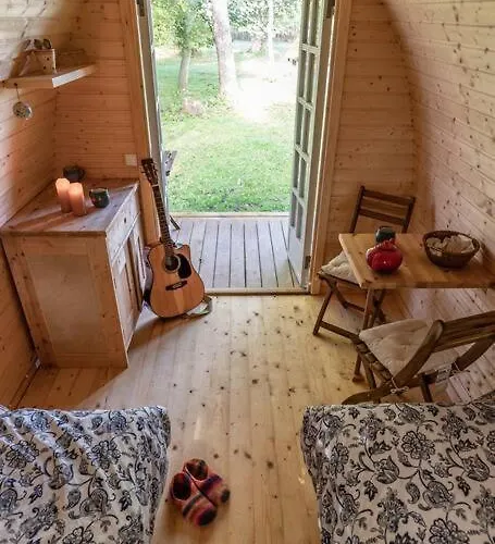 Campingpod Back To Basic 木屋 *